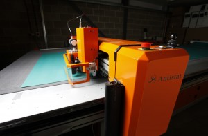 Antistat: Mat Cutting Machine